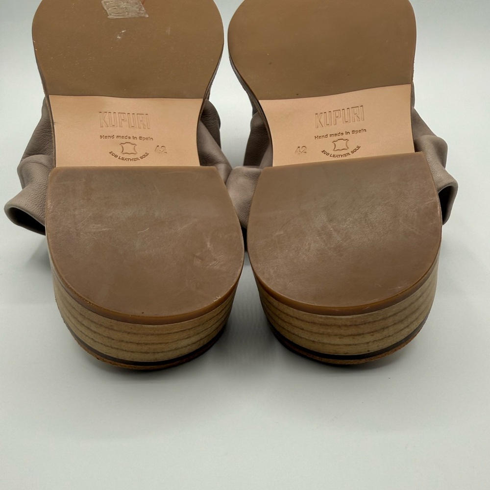 Kupuri Slip On Open Toe Women's Gray/Tan Flats Breathable Sandal SZ 42 - Picture 6 of 16